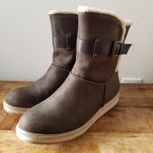 NEW White Mountain Taite Boots size 9.5